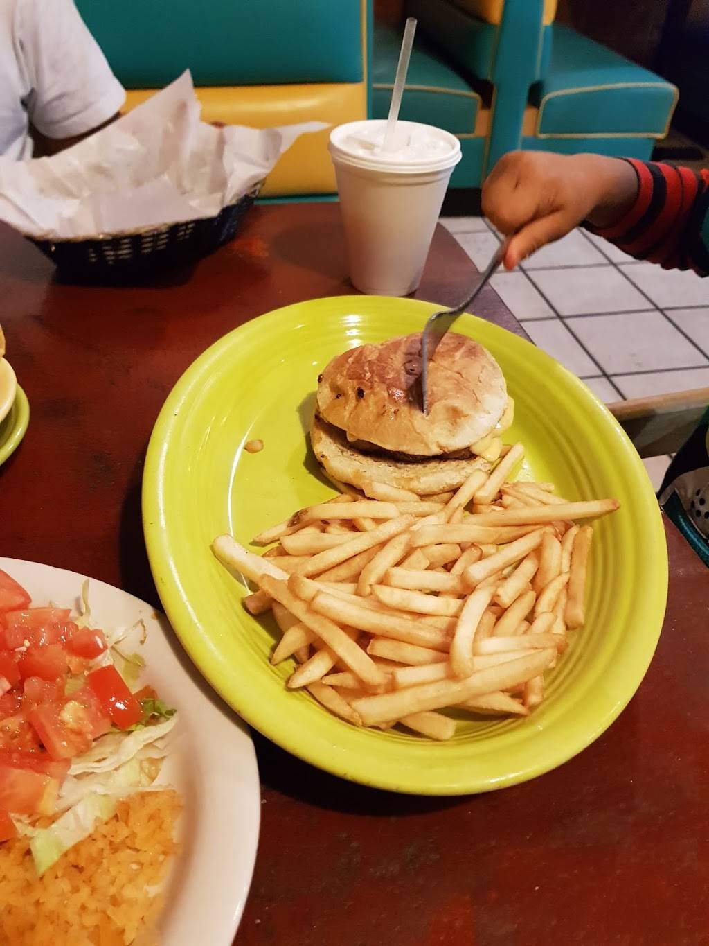 El Rodeo | restaurant | 5129 Murfreesboro Rd, La Vergne, TN 37086, USA | 6152870012 OR +1 615-287-0012