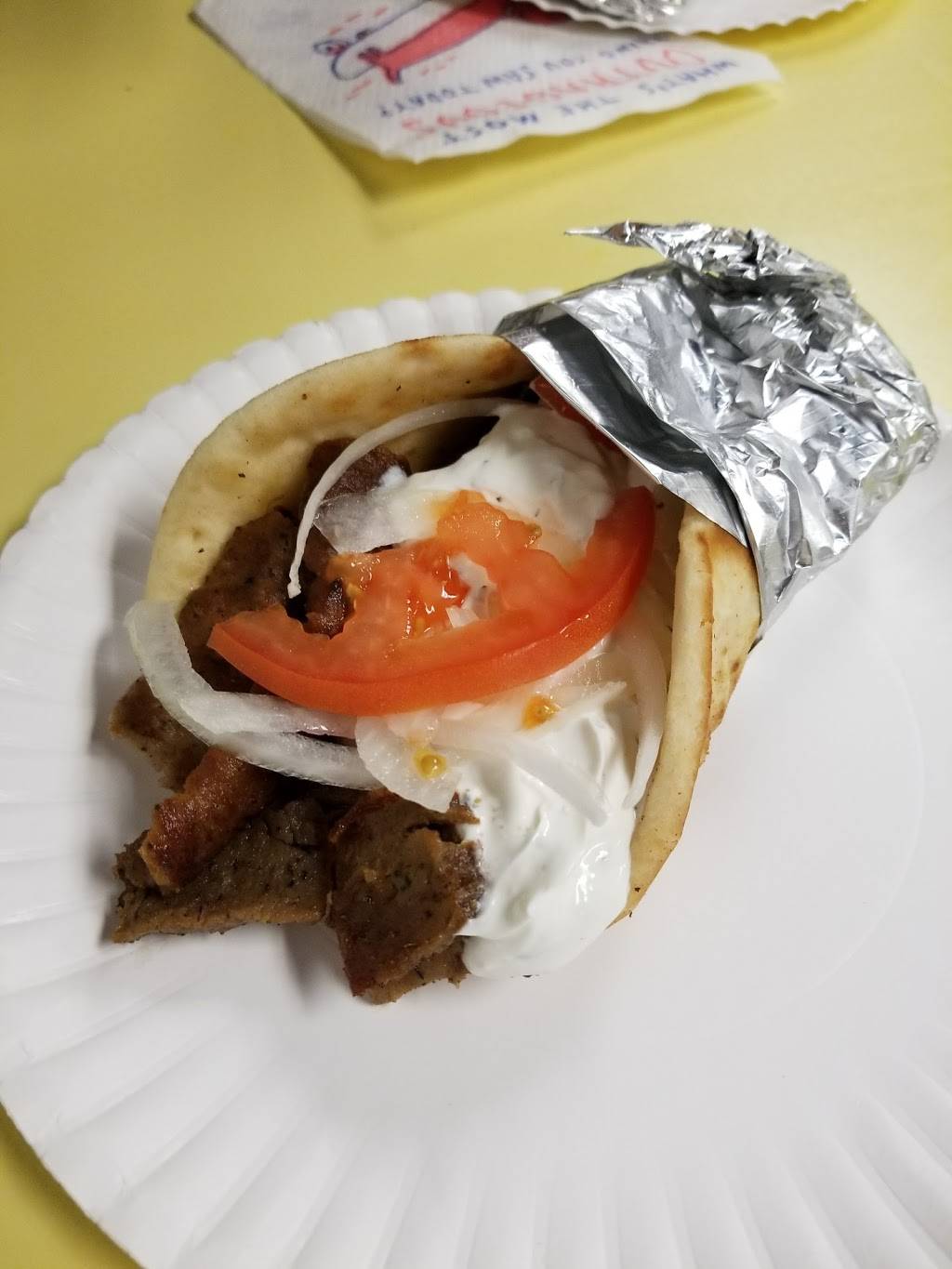 Kostas Gyros | restaurant | 809 Tower Ave, Superior, WI 54880, USA | 7153990147 OR +1 715-399-0147