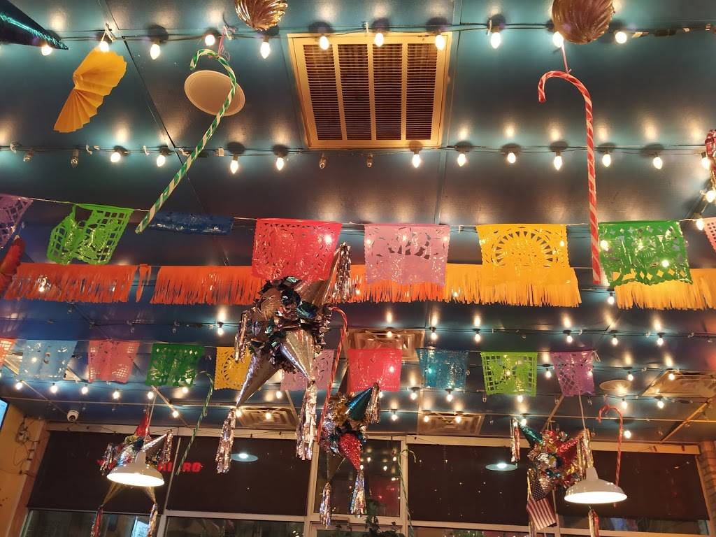 Gonzalez | restaurant | 367 W Jefferson Blvd, Dallas, TX 75208, USA | 2149465333 OR +1 214-946-5333