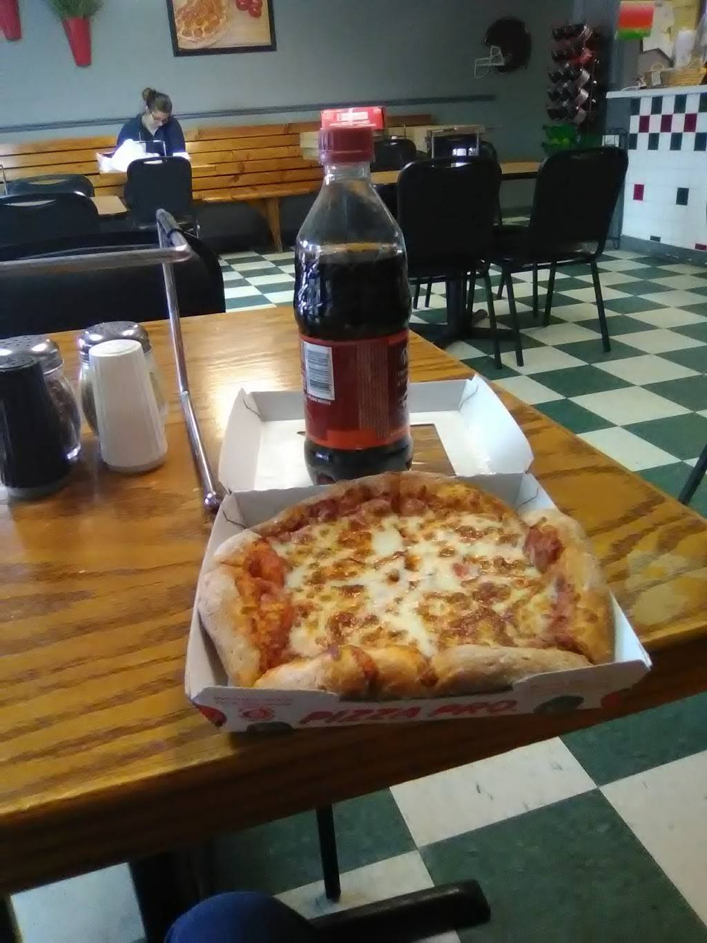 Pizza Pro | restaurant | 18 S Court St, Alamo, TN 38001, USA | 7316963575 OR +1 731-696-3575