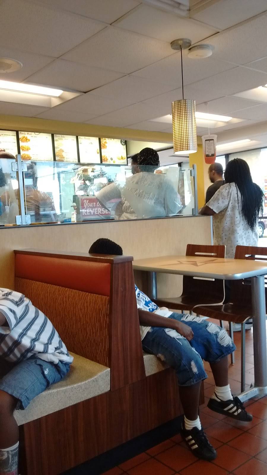 Churchs Chicken | restaurant | 5443 E 21st St, Indianapolis, IN 46218, USA | 3173562028 OR +1 317-356-2028