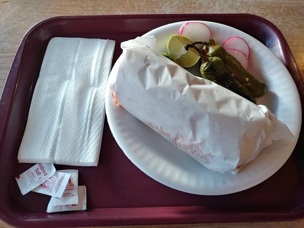 Taqueria El Pariente | restaurant | 24042 Newhall Ave, Newhall, CA 91321, USA | 6612229327 OR +1 661-222-9327