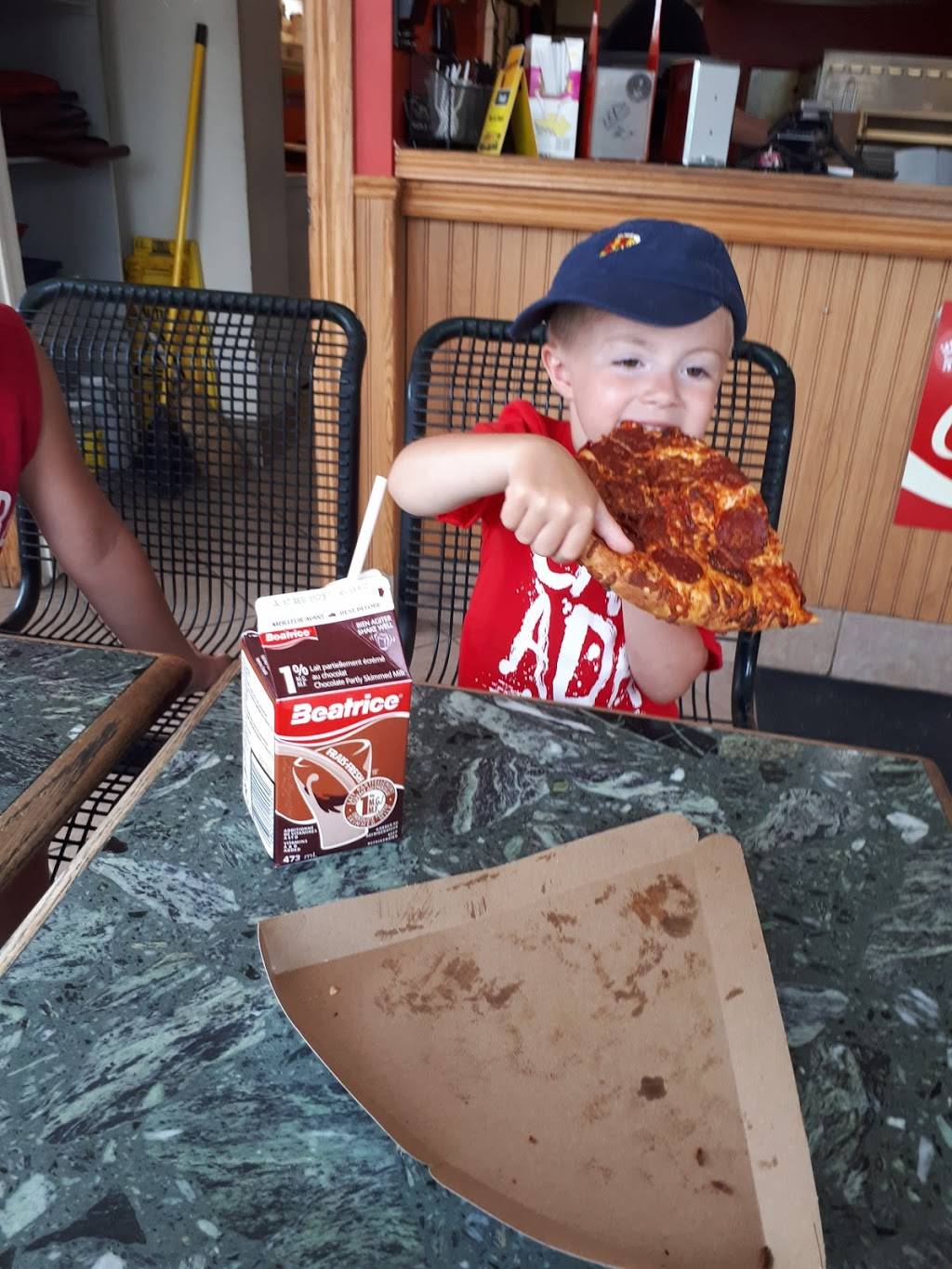 Harbor Pizza Inc | restaurant | 1 Main St, Port Dover, ON N0A 1N0, Canada | 5195833000 OR +1 519-583-3000