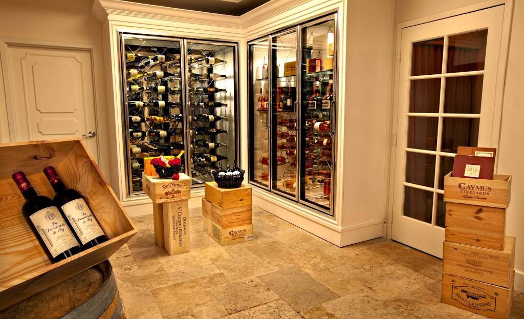 La Cave DAzur | restaurant | 309 23rd St, Miami Beach, FL 33139, USA | 3055382118 OR +1 305-538-2118