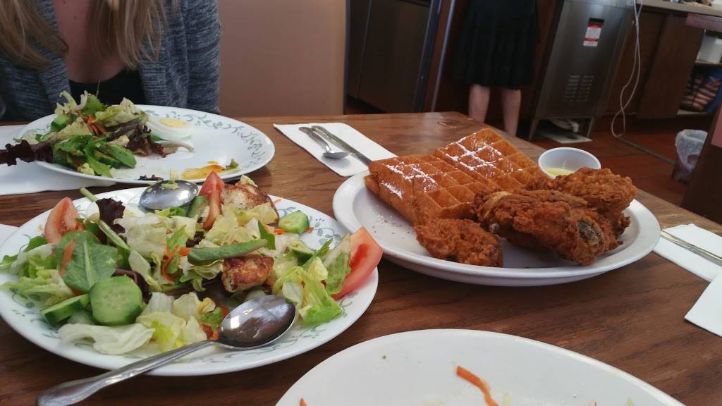 Hungry Fox | restaurant | 4442, 13359 Sherman Way, North Hollywood, CA 91605, USA | 8187657111 OR +1 818-765-7111