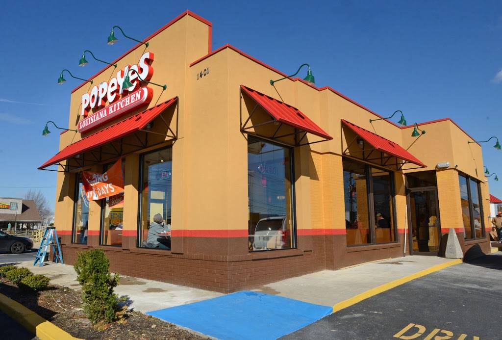 Popeyes | restaurant | 1401 Manheim Pike, Lancaster, PA 17601, USA | 7178269655 OR +1 717-826-9655