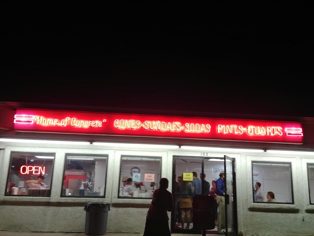 Nielsens Frozen Custard (St. George) | restaurant | 445 E St George Blvd 102 Blvd #102, St. George, UT 84770, USA | 4356285579 OR +1 435-628-5579