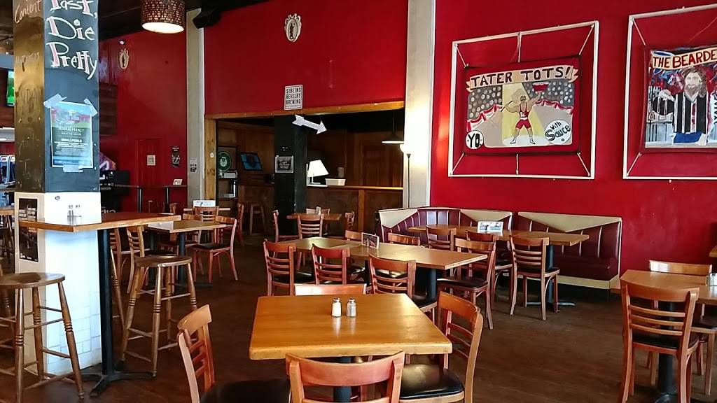 Suzies Dogs And Drafts | restaurant | 34 N Phelps St, Youngstown, OH 44503, USA | 2342289158 OR +1 234-228-9158
