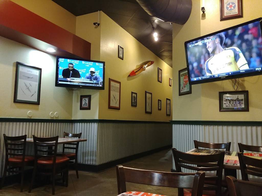 Wingstop | restaurant | 7201 Natural Bridge Rd Ste B, Normandy, MO 63121, USA | 3143899464 OR +1 314-389-9464