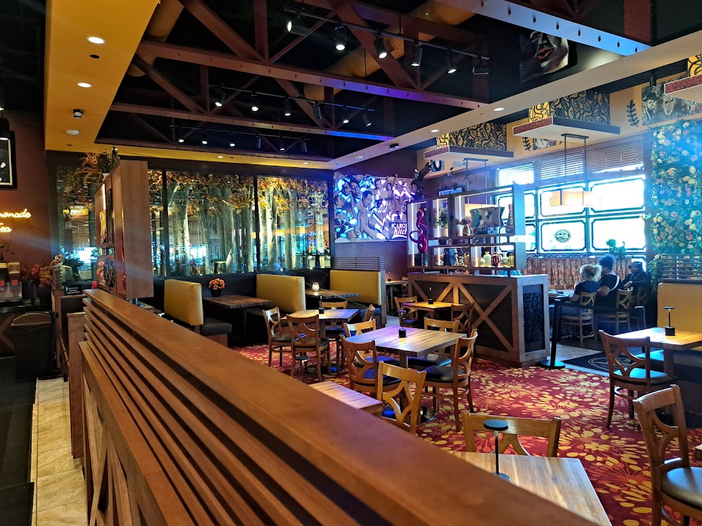 Carolina Kitchen | restaurant | 9009 Central Ave Unit 101, Capitol Heights, MD 20743, USA | 2407197822 OR +1 240-719-7822