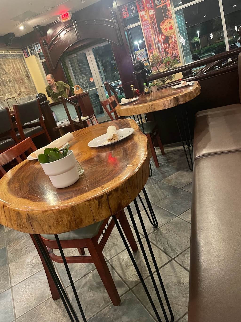 Zaka Modern Japanese Cuisine | restaurant | 9858 Clint Moore Rd Suite C112, Boca Raton, FL 33496, USA | 5618172811 OR +1 561-817-2811