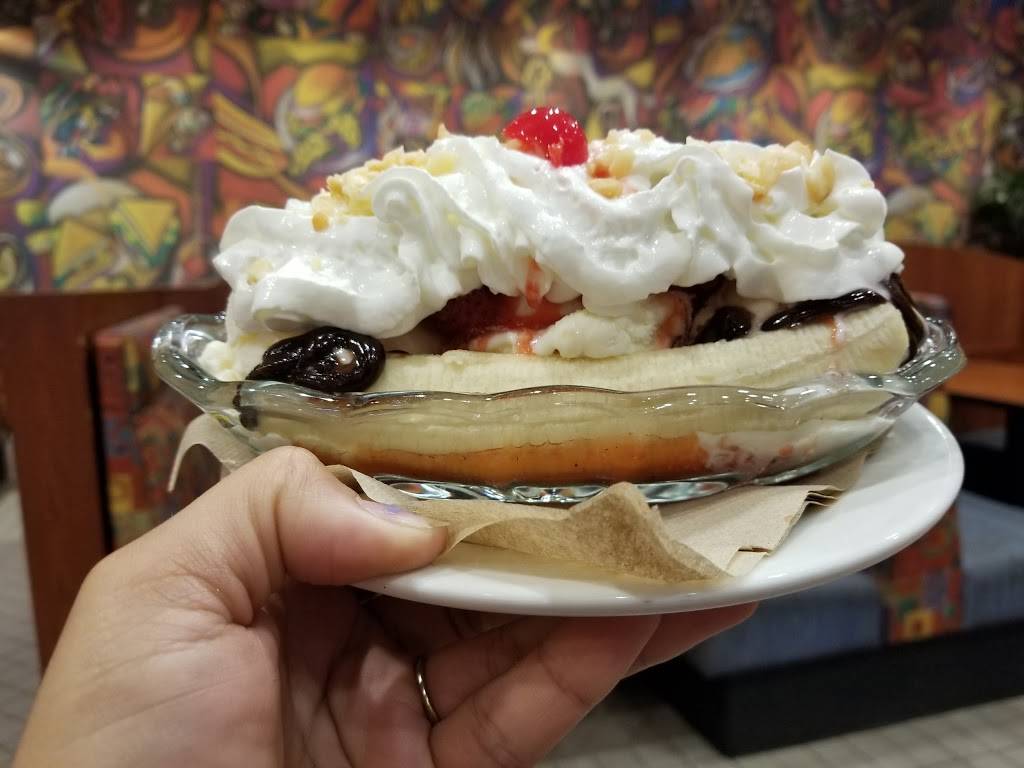 Zippys Ewa | restaurant | 91-1717 Fort Weaver Rd, Ewa Beach, HI 96706, USA | 8086873500 OR +1 808-687-3500