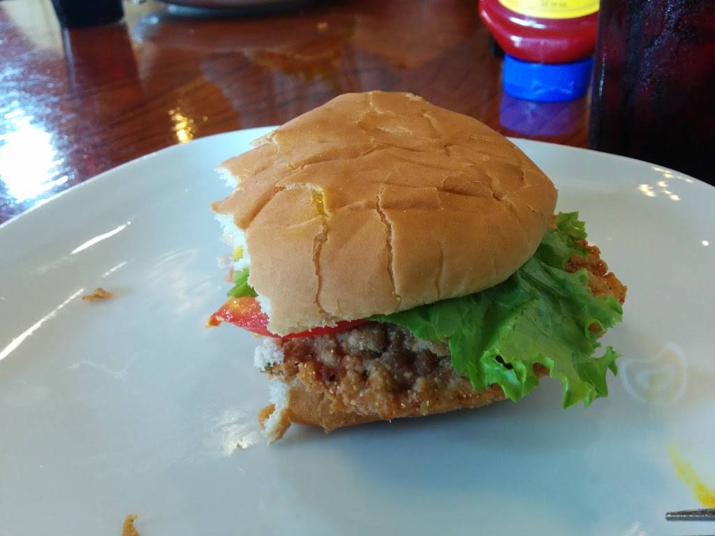 The Mill Street Grille | restaurant | 111 Mill St, Loogootee, IN 47553, USA | 8122955800 OR +1 812-295-5800