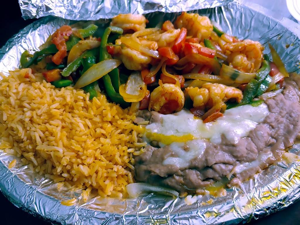 La Banvanera Restaurant & Cantina | restaurant | 4105 Theater Rd, Sparta, WI 54656, USA | 6082691131 OR +1 608-269-1131