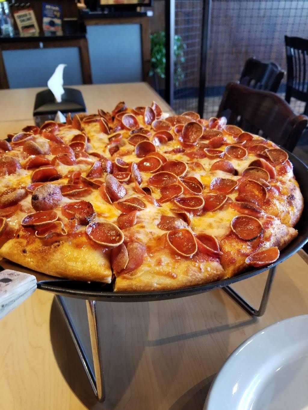 Mountain Mikes Pizza | meal delivery | 7377 Jackson Dr, San Diego, CA 92119, USA | 6194696453 OR +1 619-469-6453