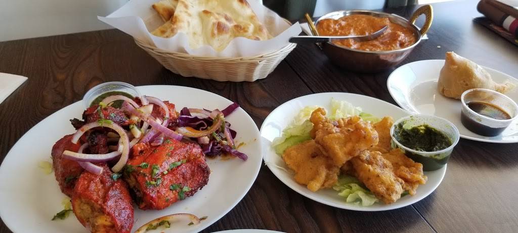 Dawat | restaurant | 1808 Boulevard Sunnybrooke, Dollard-des-Ormeaux, QC H9B 2X3, Canada | 5145429900 OR +1 514-542-9900