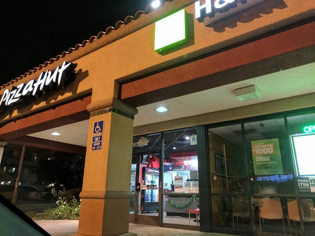 Pizza Hut | restaurant | 19371 Saticoy St Suite A, C-12, Reseda, CA 91335, USA | 8189985600 OR +1 818-998-5600