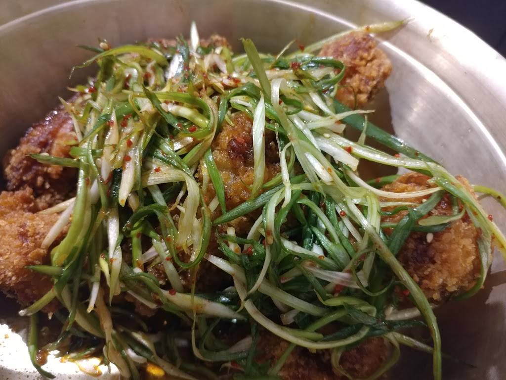 Sikgaek Korean Noodle | restaurant | 800 Dundas St E, Mississauga, ON L4Y 2B6, Canada | 4168051452 OR +1 416-805-1452