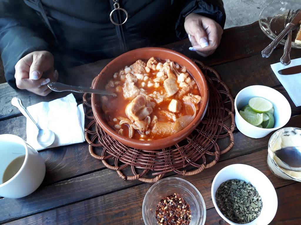 La Cazuela | restaurant | Km 94 Carr. Libre Ensenada -Tecate S/N, San Antonio de las Minas, 22766 Ensenada, B.C., Mexico | 0446643416423 OR +52 1 664 341 6423