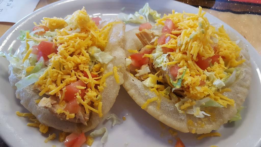 Taqueria Aguascalientes | restaurant | 15409 White Fawn Dr, San Antonio, TX 78255, USA | 2106952922 OR +1 210-695-2922