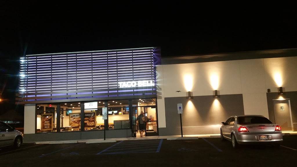 Taco Bell | meal takeaway | 405 N Franklin St, Cuba, MO 65453, USA | 5738857900 OR +1 573-885-7900