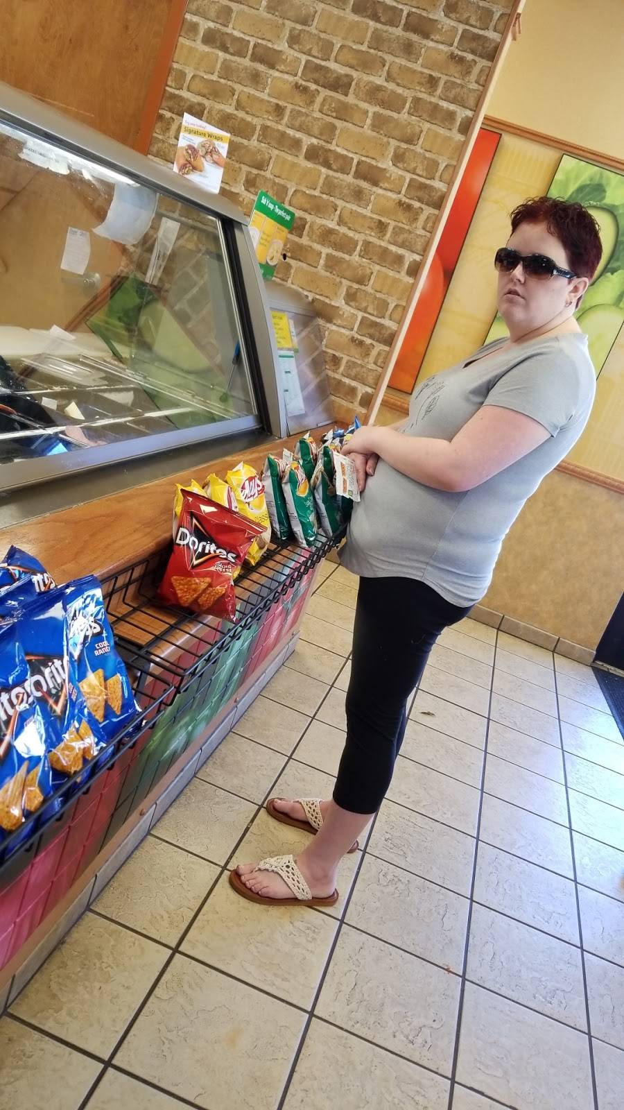 Subway | restaurant | 1501 Spring St, Greenwood, SC 29646, USA | 8642232962 OR +1 864-223-2962