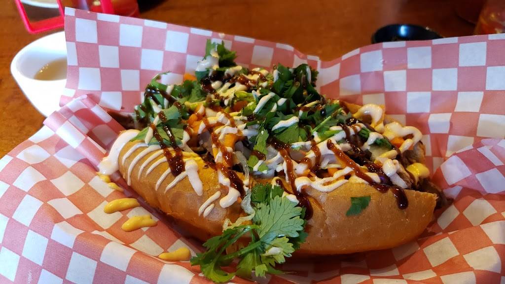 Nam Vietnamese Restaurant | restaurant | 9206 Leslie St, Richmond Hill, ON L4B 2N8, Canada | 9057633888 OR +1 905-763-3888