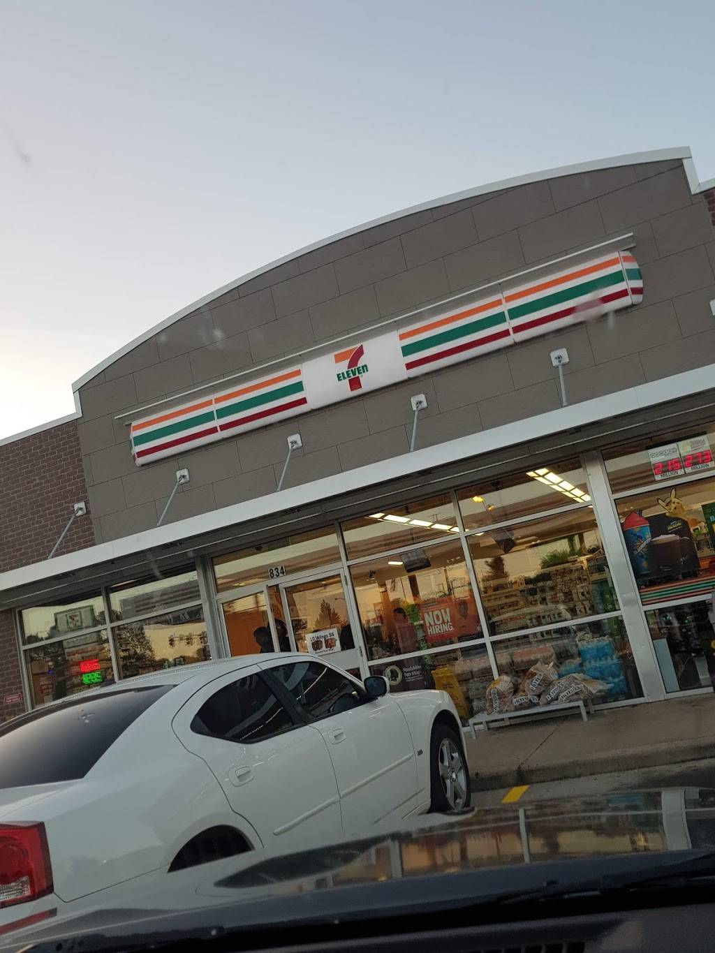7-Eleven | bakery | 834 J Clyde Morris Blvd, Newport News, VA 23601, USA | 7575950395 OR +1 757-595-0395