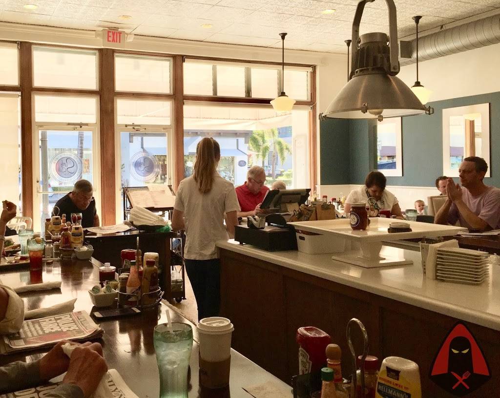 SurfSide Diner | restaurant | 314 S County Rd, Palm Beach, FL 33480, USA | 5616597495 OR +1 561-659-7495