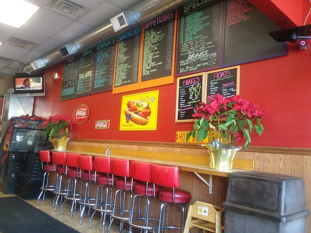 Munchies Gyros & Pizza | restaurant | 3682 N Elston Ave, Chicago, IL 60618, USA | 7735837882 OR +1 773-583-7882