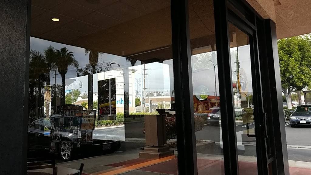 Einstein Bros. Bagels | cafe | 4508 E Los Coyotes Diagonal, Long Beach, CA 90815, USA | 5627422142 OR +1 562-742-2142