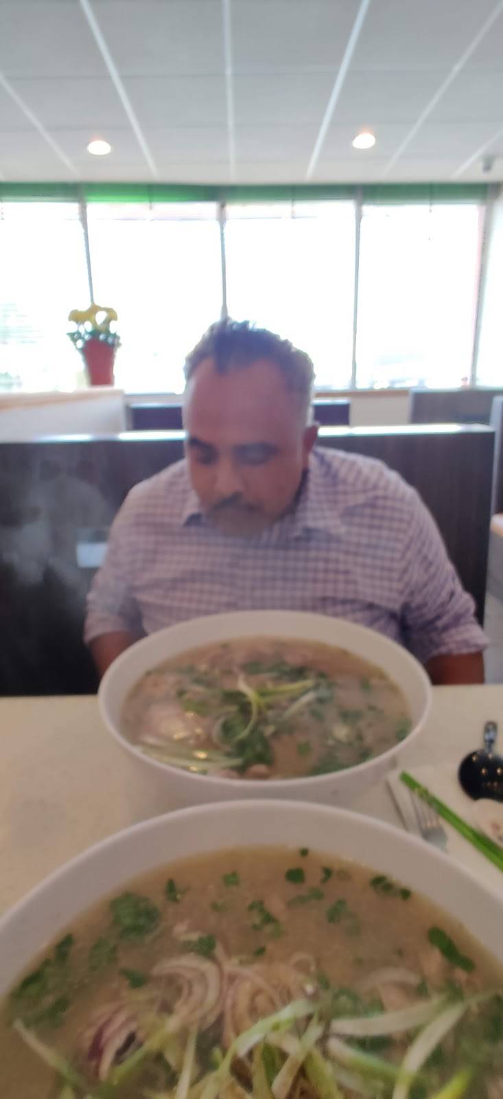 Pho Fresh | restaurant | 1988 Fremont Blvd, Seaside, CA 93955, USA | 8317174686 OR +1 831-717-4686