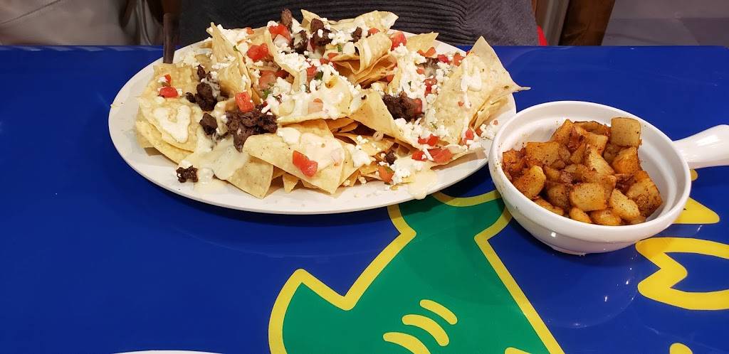 Fuzzys Taco Shop | restaurant | 8221 Southside Blvd Suite 1, Jacksonville, FL 32256, USA | 9043743402 OR +1 904-374-3402