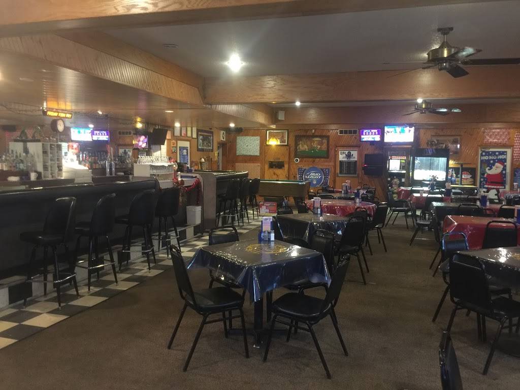 K & S center road bar | restaurant | 632 W Center Rd, Essexville, MI 48732, USA | 9898924740 OR +1 989-892-4740