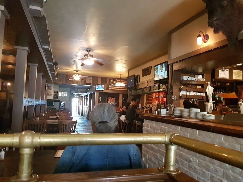 Bull and Bear Whiskey Bar and Taphouse | restaurant | 479 Alvarado St, Monterey, CA 93940, USA | 8316553031 OR +1 831-655-3031