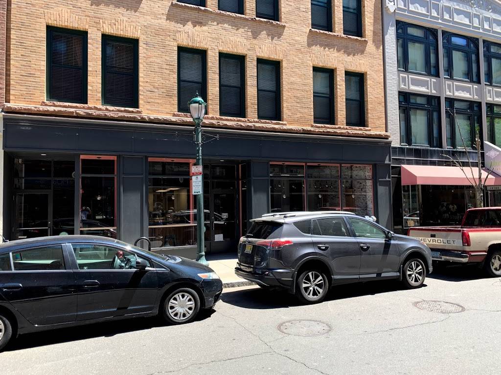 Somos Handcrafted Arepas | restaurant | 63 Orange St, New Haven, CT 06510, USA | 2038915592 OR +1 203-891-5592