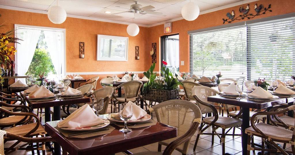 Restaurant Bonjour | restaurant | 2099 Pine Ridge Rd, Naples, FL 34109, USA | 2395662275 OR +1 239-566-2275