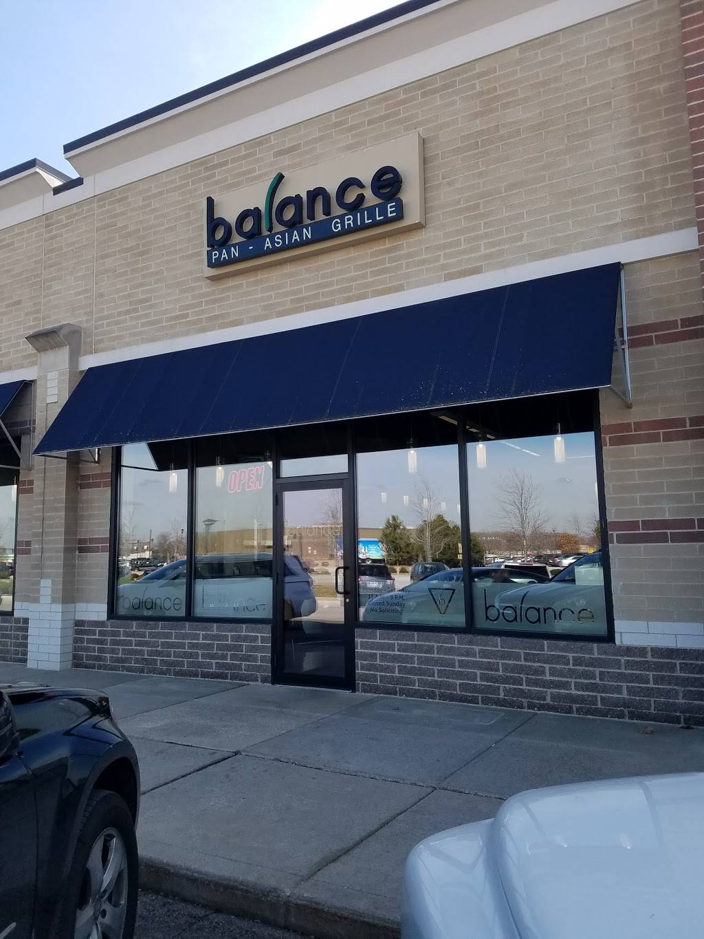 Balance Pan-Asian Grille | restaurant | 514 The Blvd, Maumee, OH 43537, USA | 4198939999 OR +1 419-893-9999