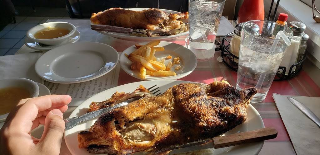 Varneys Restaurant | restaurant | 2109 Montauk Hwy, Brookhaven, NY 11719, USA | 6312869569 OR +1 631-286-9569