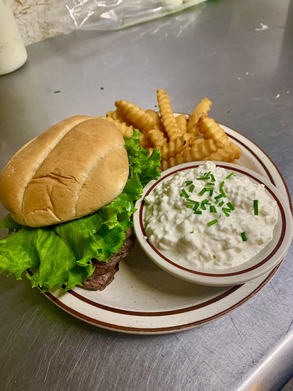 That Place…on Augusta | restaurant | 213 S Augusta Ave, Oxford, IA 52322, USA | 3198283066 OR +1 319-828-3066