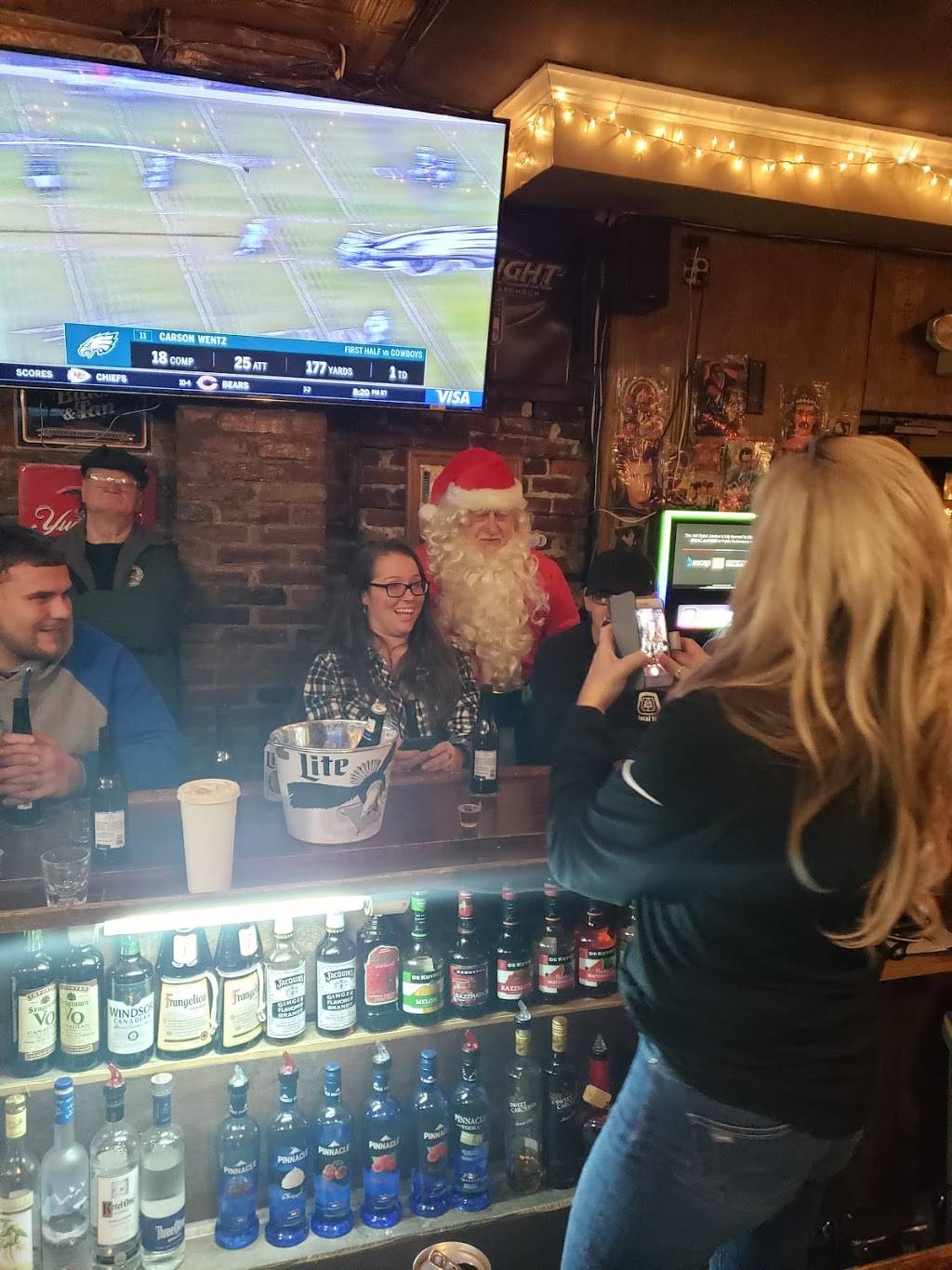 Sean Thorntons Public House | restaurant | 2401 E Allegheny Ave, Philadelphia, PA 19134, USA | 2157172135 OR +1 215-717-2135