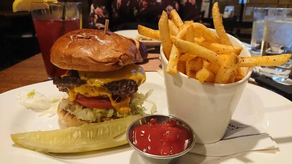 Coopers Hawk Winery & Restaurant | restaurant | 4686 Broadway Blvd, Kansas City, MO 64112, USA | 8165311500 OR +1 816-531-1500