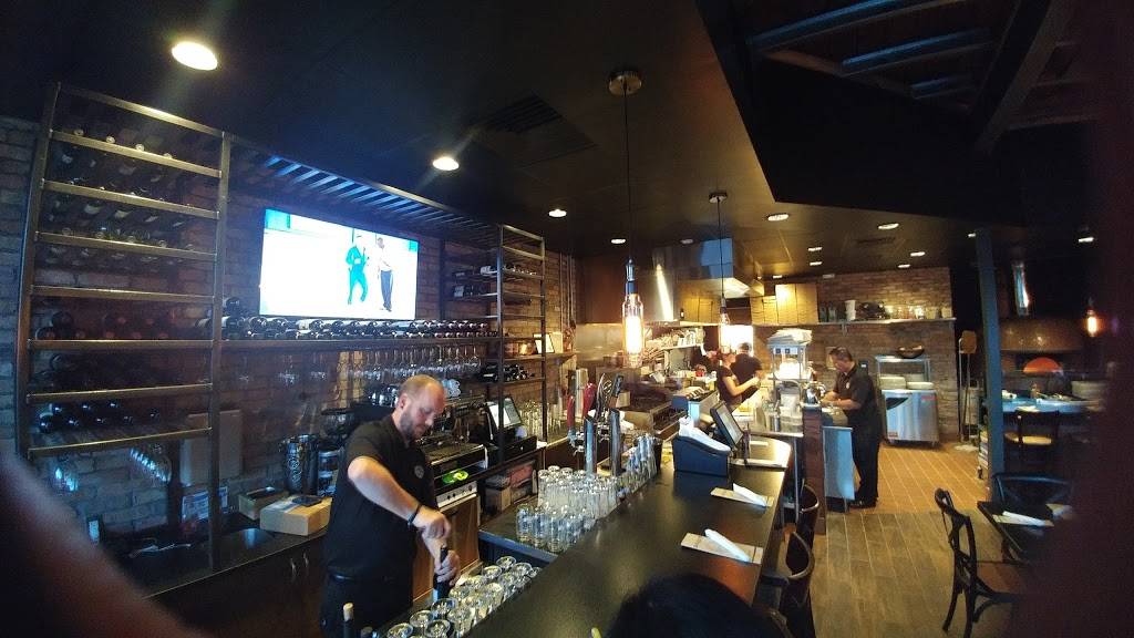 Bavaros Pizza Napoletana & Pastaria | restaurant | 945 Central Ave, St. Petersburg, FL 33705, USA | 7272587517 OR +1 727-258-7517