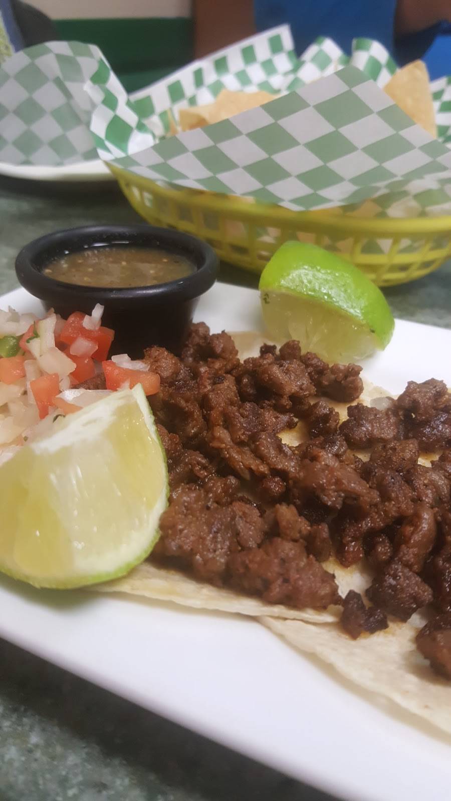 El Sombrero Mexican Grill & Cantina | restaurant | 2001 W Houston St, Broken Arrow, OK 74012, USA | 9188933199 OR +1 918-893-3199