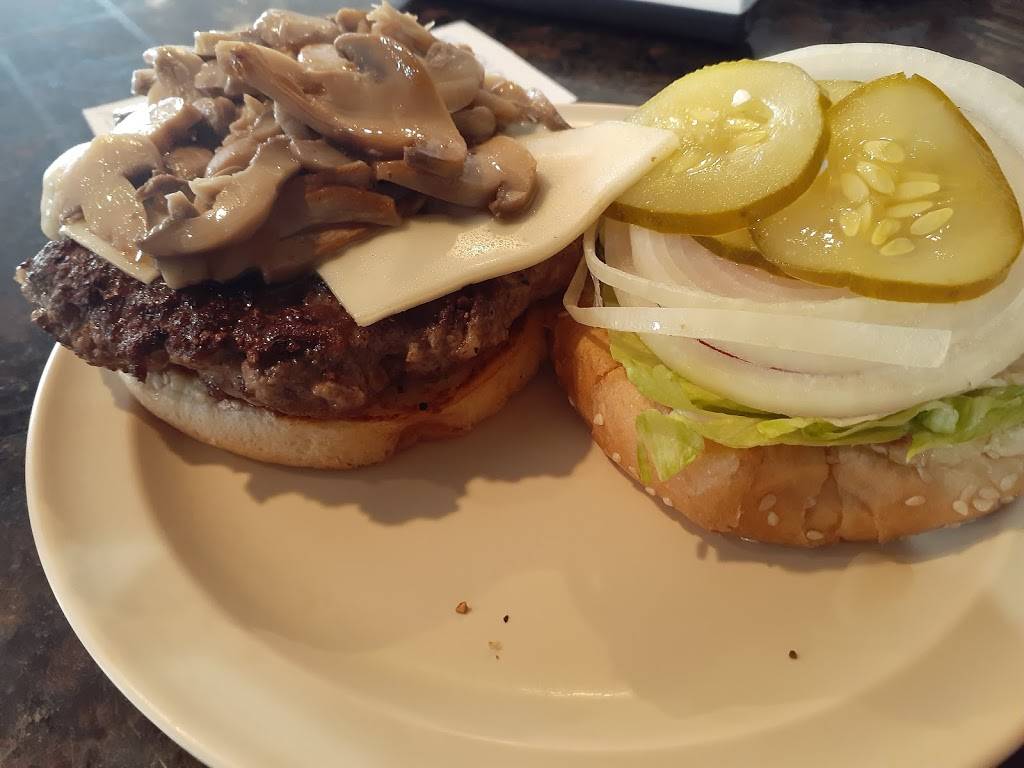 Angelos family dining | restaurant | 1832 Biddle Ave, Wyandotte, MI 48192, USA | 7342817807 OR +1 734-281-7807