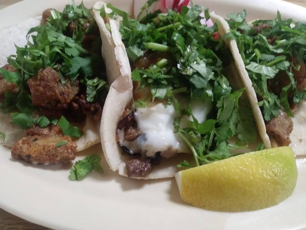 Tacos El Tizon 2 | restaurant | 241 Town Center E, Santa Maria, CA 93458, USA | 8059251891 OR +1 805-925-1891