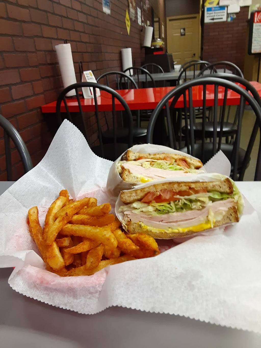 Mango Tango Smoothies and Grill | restaurant | 5850 Valley Rd #150, Birmingham, AL 35235, USA | 2056553699 OR +1 205-655-3699