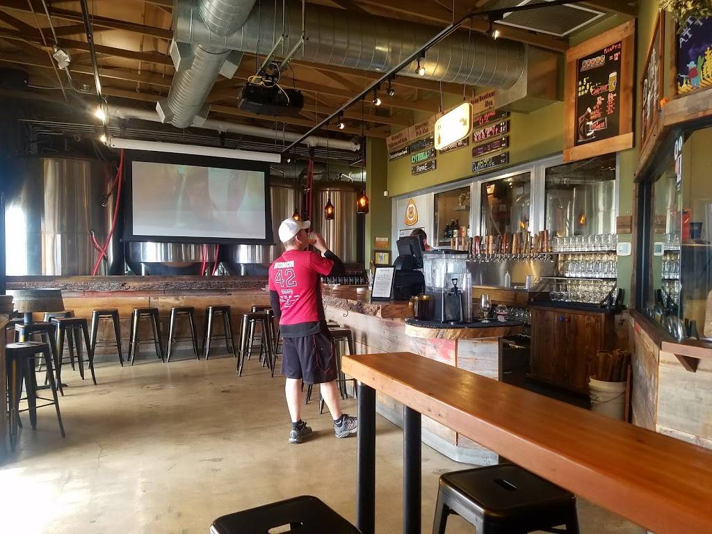 Arizona Wilderness Gilbert Brewpub | restaurant | 721 N Arizona Ave, Gilbert, AZ 85233, USA | 4804972739 OR +1 480-497-2739