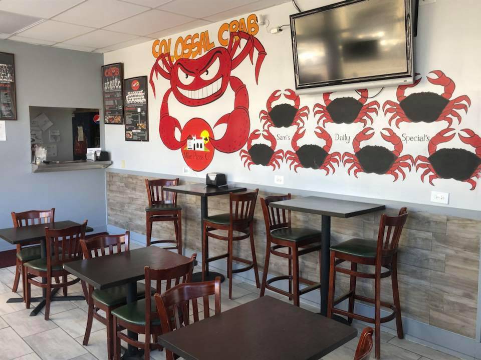 Colossal Crab & Miller Pizza Chicago | restaurant | 17 W 35th St, Chicago, IL 60616, USA | 7738552029 OR +1 773-855-2029