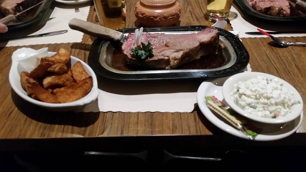 Robies Restaurant & Bar | restaurant | 109 W Main St, Attica, IN 47918, USA | 7657644351 OR +1 765-764-4351